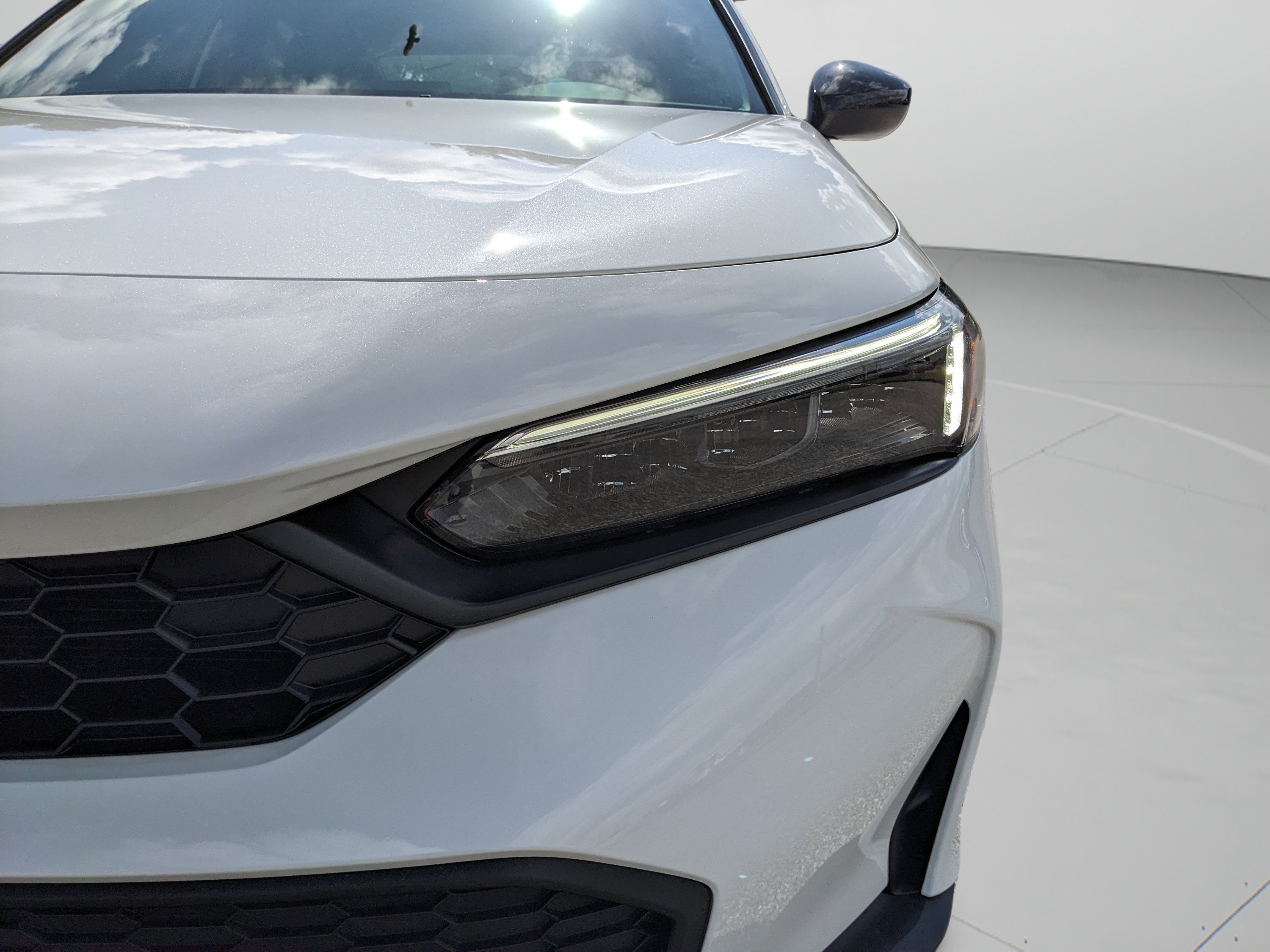 New 2026 Platinum White Pearl Honda Sport image 35