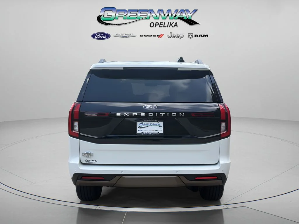 New 2026 Star White Metallic Tri-Coat Ford King Ranch® image 38