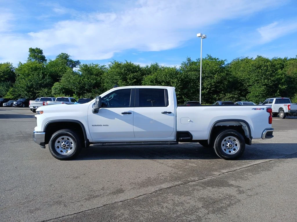 Used 2025 White Chevrolet Work Truck image 5