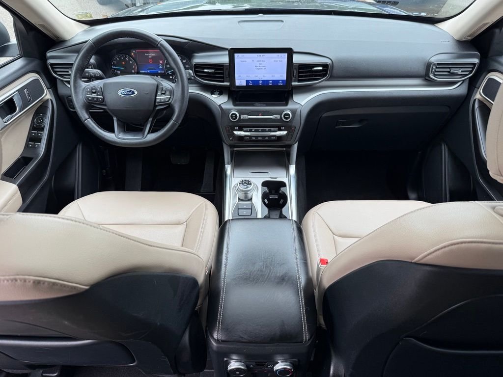 Used 2020 Gray Ford XLT image 28