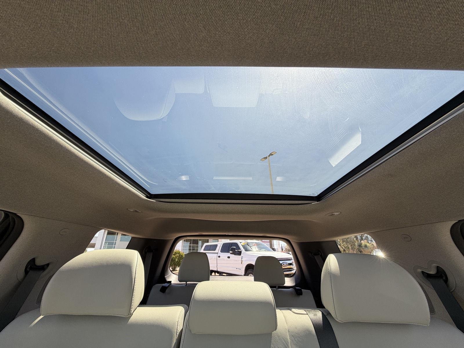 Used 2024 Shimmering Silver Hyundai Limited image 36