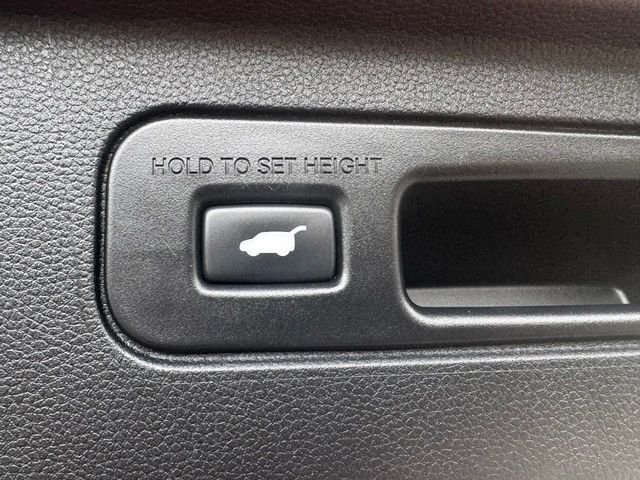 Certified Used 2023  Honda EX-L image 10