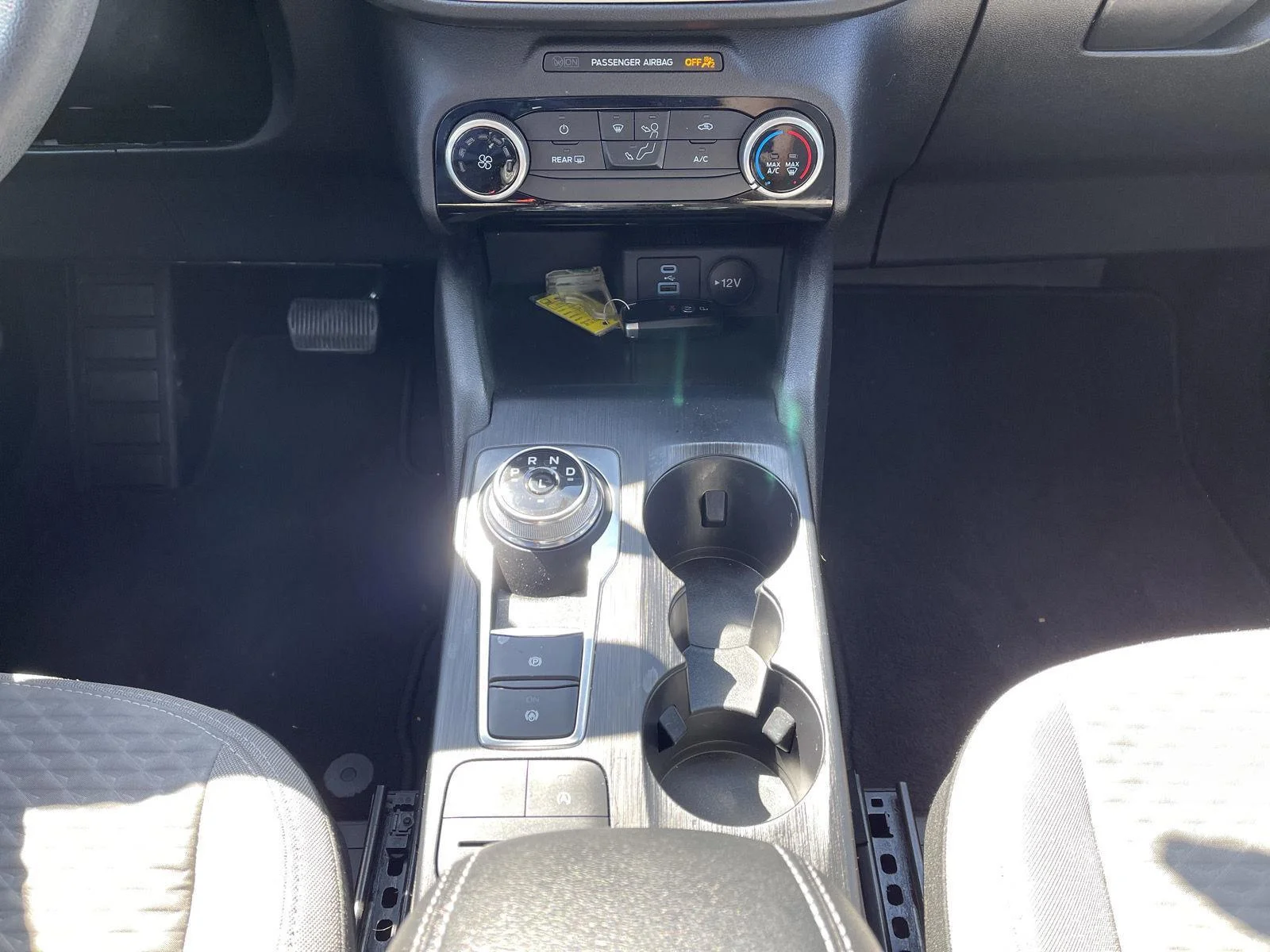 2022 Ford Escape SE - Photo 11