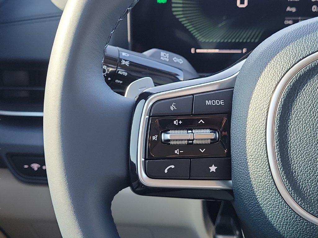 2026 Kia Carnival EX - Photo 25