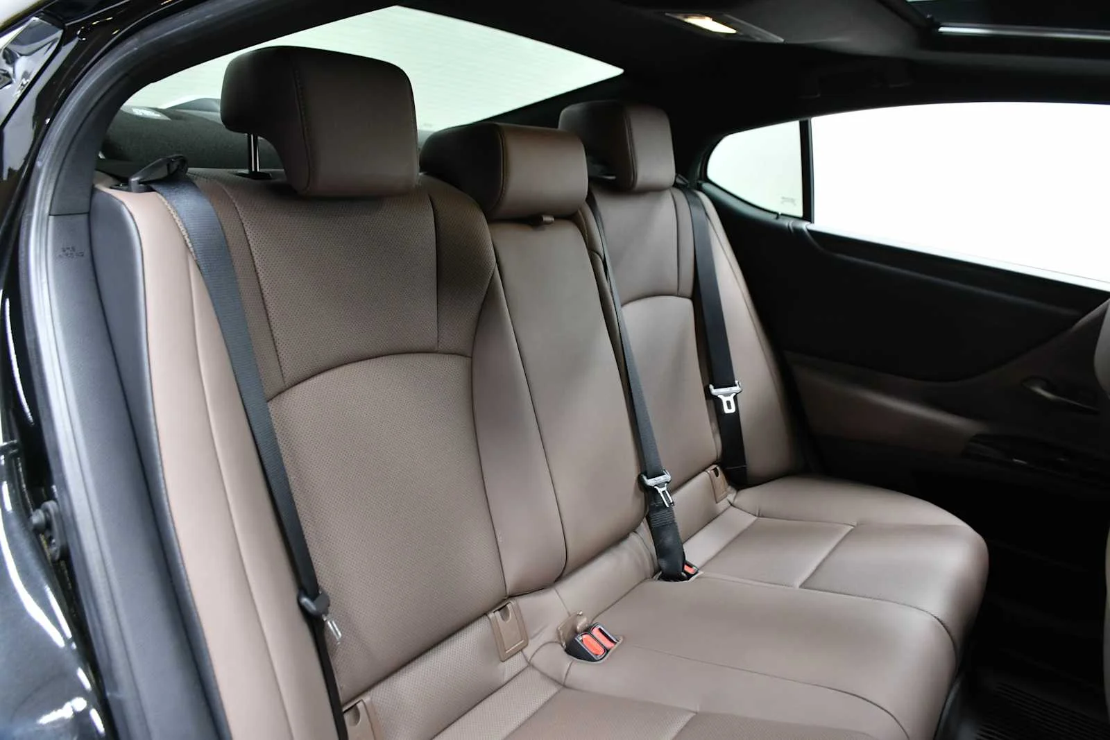 Certified Used 2025 CAVIAR Lexus  image 25