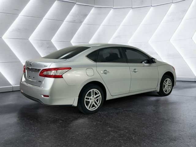 Used 2014 Silver Nissan SV image 4