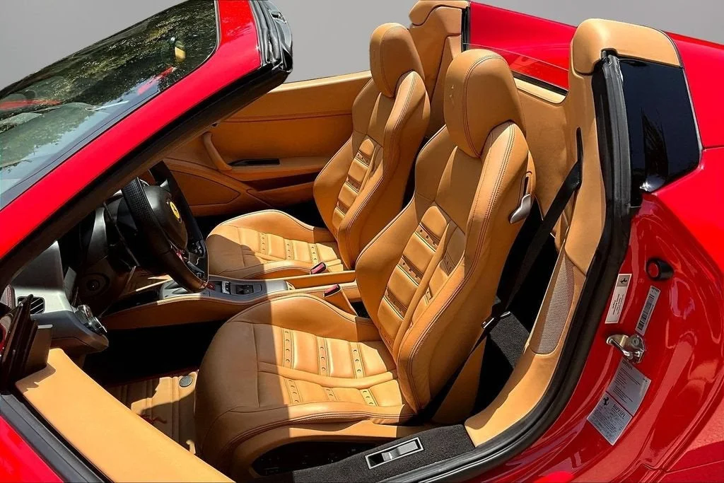 Used 2012 Rosso Corsa Ferrari  image 19