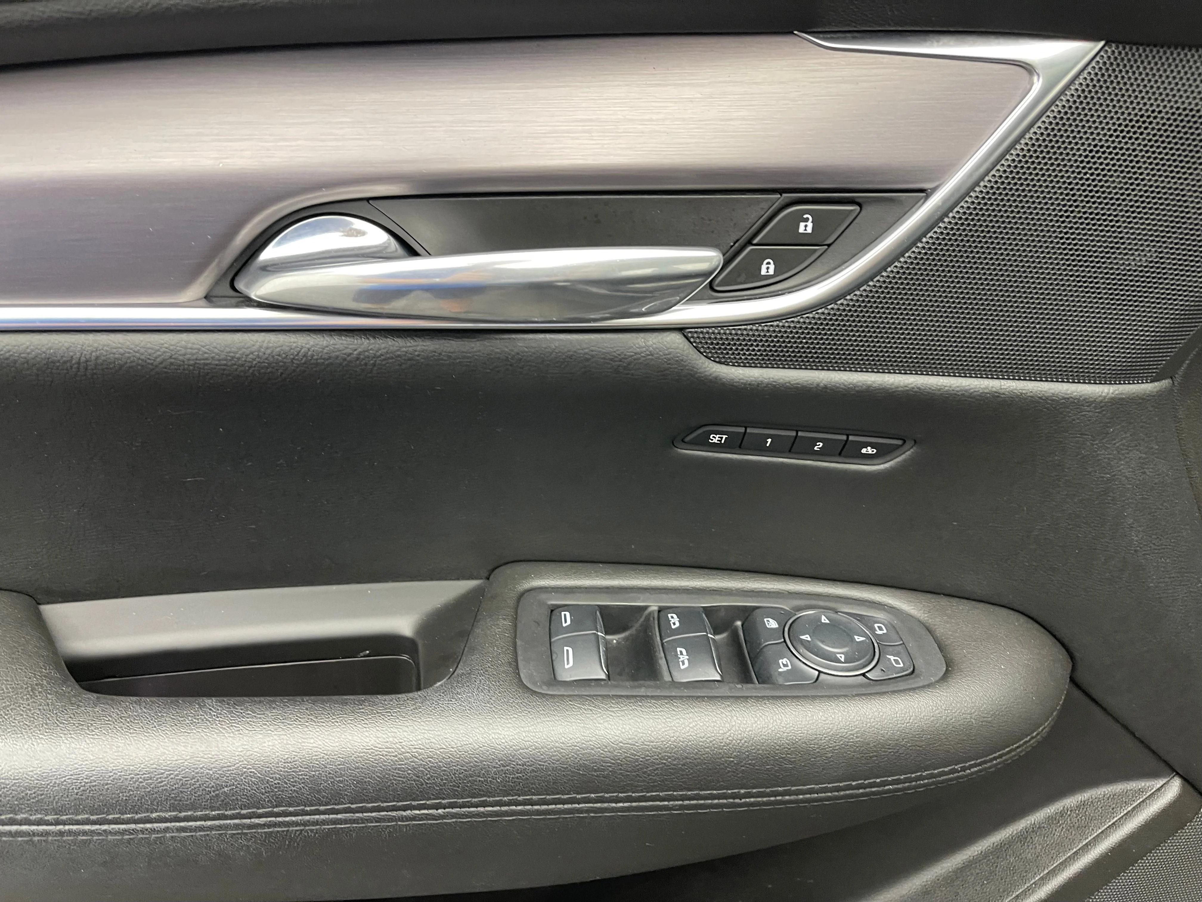 Used 2017 Stellar Black Metallic Cadillac Luxury image 16