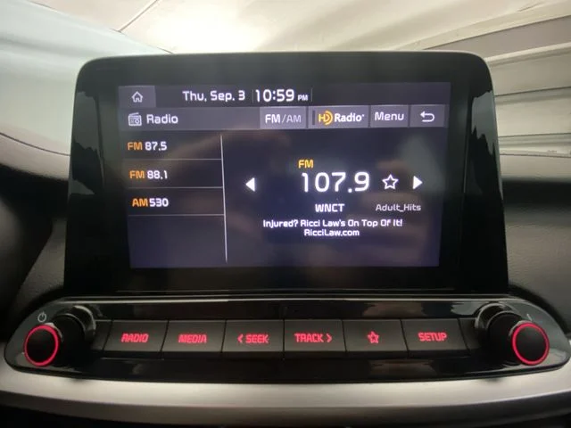 Used 2023 Black Kia LXS image 16