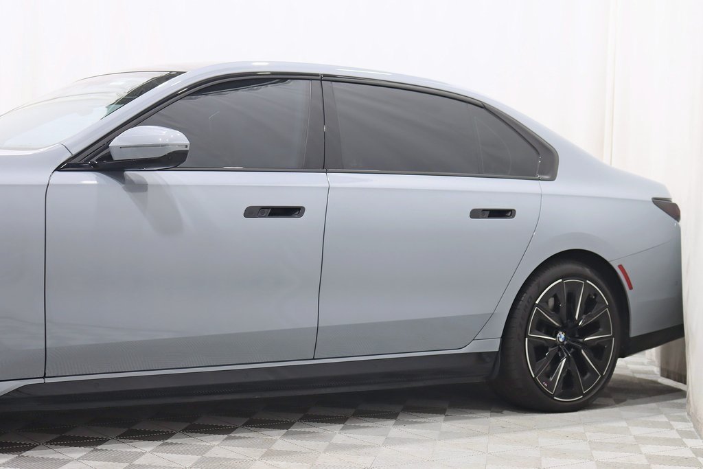 2023 Bmw i7 xDrive60 photo 2