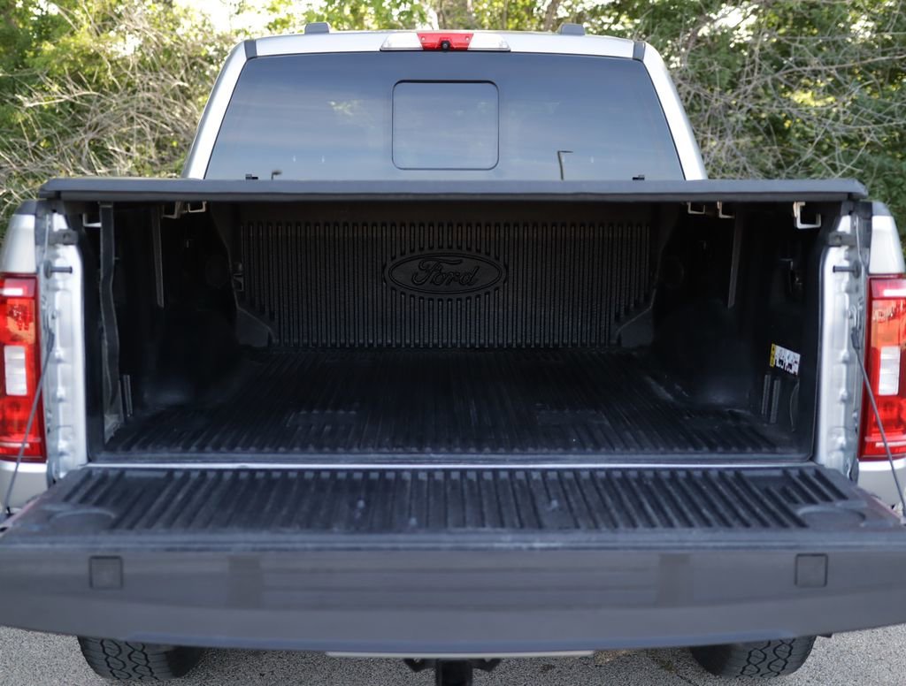 Used 2021 Iconic Silver Ford XL image 30