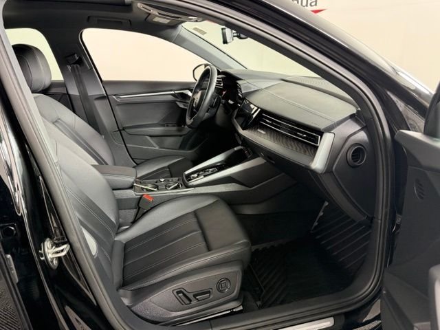 Used 2025  Audi Premium image 3