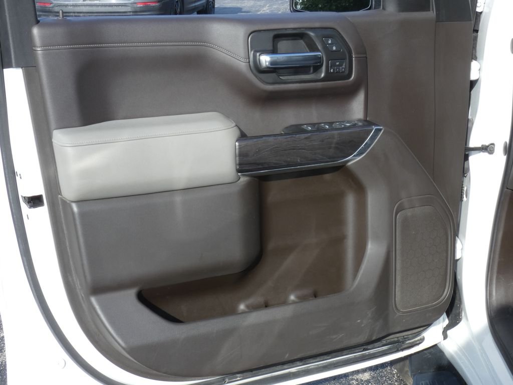 Used 2019 Beige Chevrolet LTZ image 10