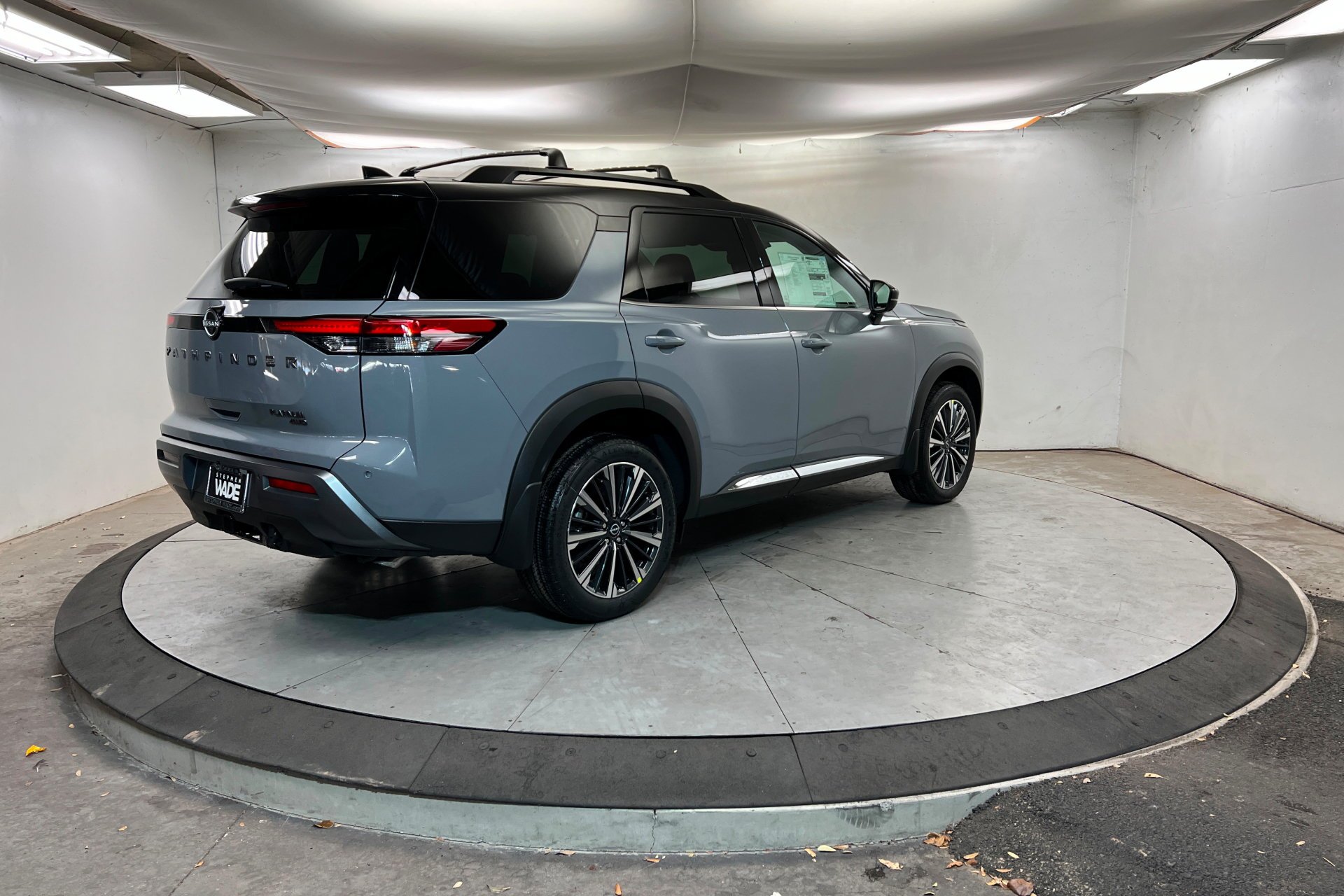 2026 Nissan Pathfinder Platinum - Photo 6
