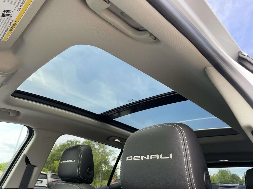 Used 2023 Summit White GMC Denali image 13