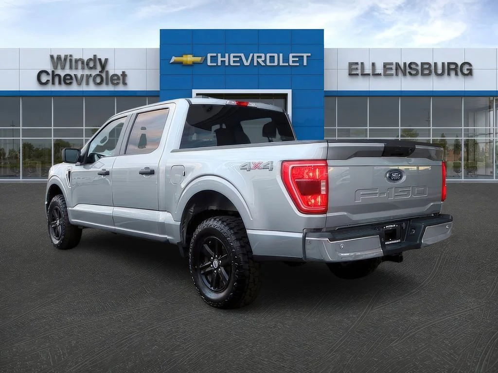 2023 Ford F-150 XLT - Photo 4