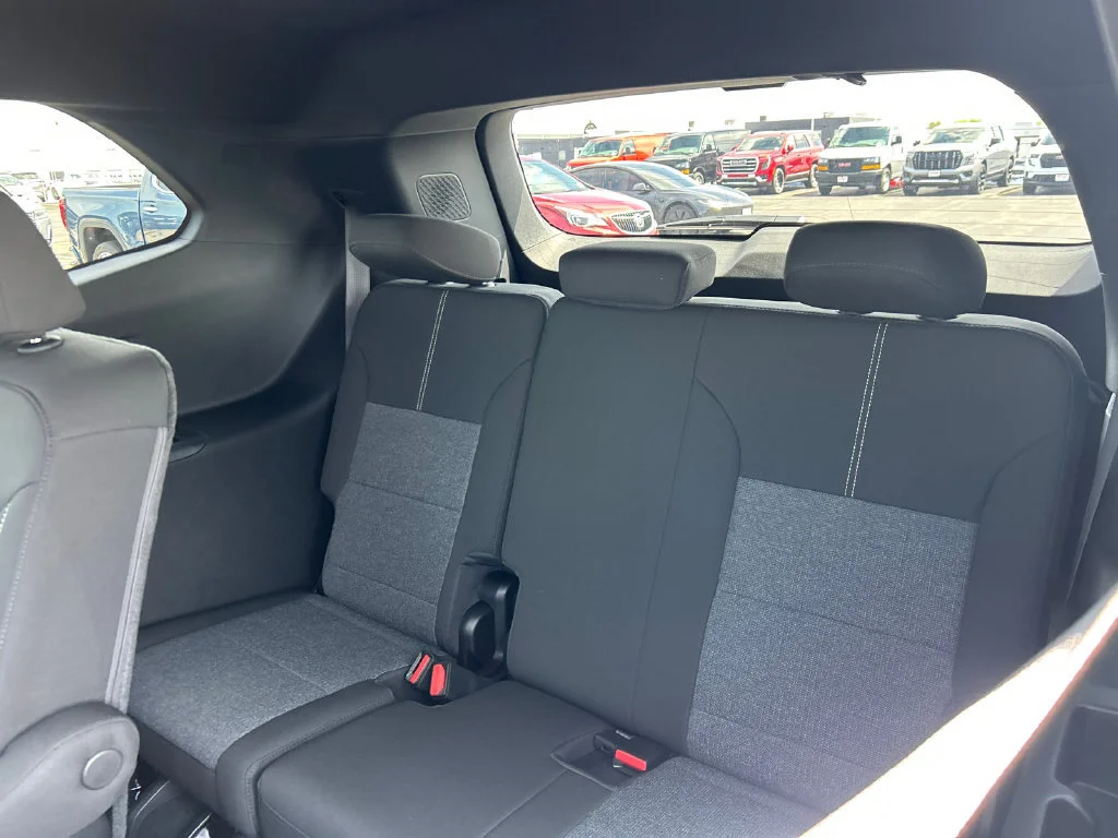 2026 GMC Acadia Elevation - Photo 33