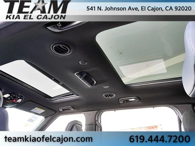 New 2027 White Kia X-Line SX image 23