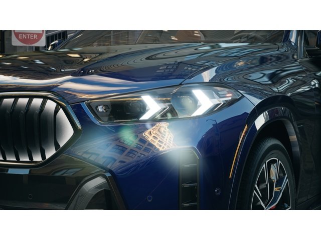 New 2027 Tanzanite Blue II Metallic BMW  image 6