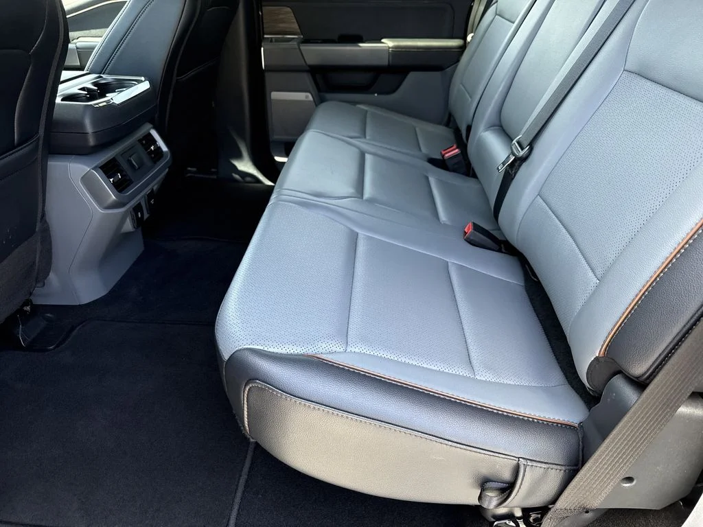 Used 2025 Gray Ford Lariat image 19