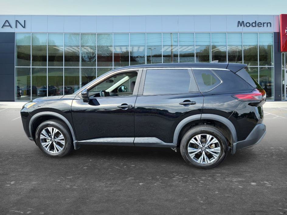 Used 2022 Super Black Nissan SV image 7