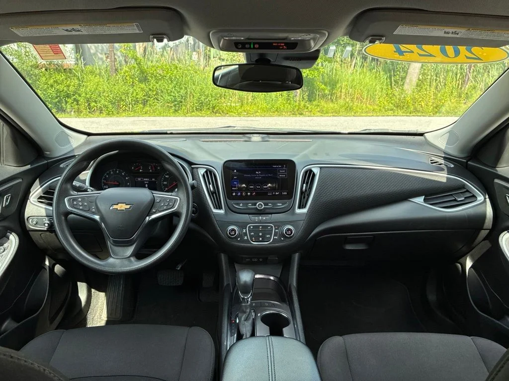 Used 2024 Gray Chevrolet LT image 41