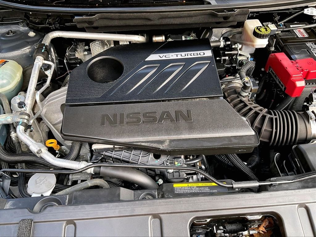 Used 2023 Gray Nissan S image 29