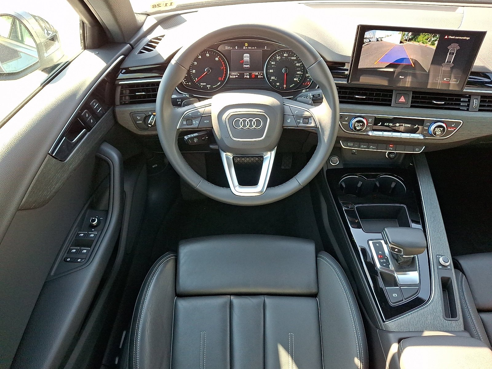 Used 2024 Daytona Gray Pearl Effect   6Y6y Audi S line Premium image 11