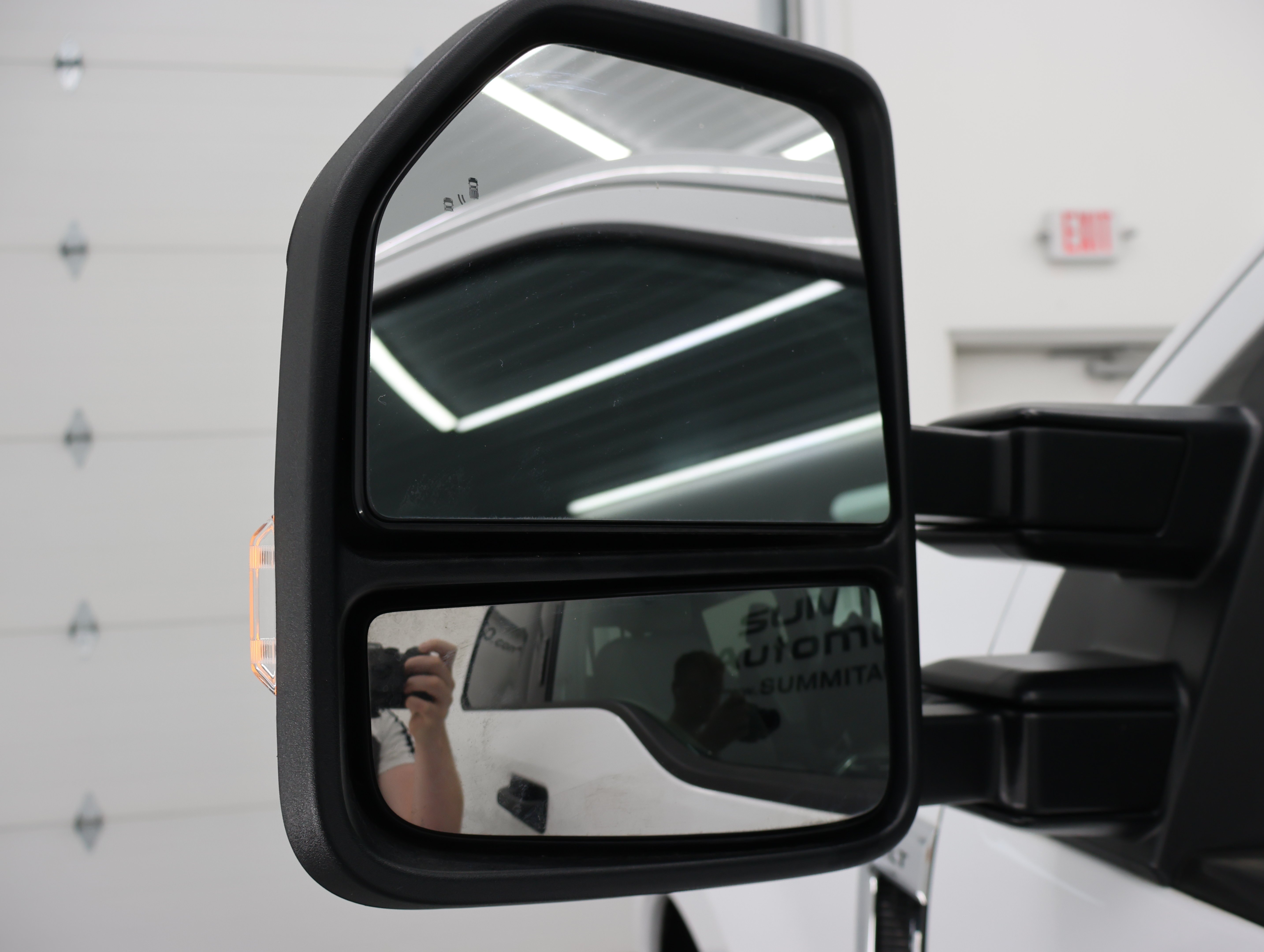 Used 2022 Oxford White Ford 4x4 Crew Cab XLT w/FX4: CREW-SHORT-XLT-6.7L DIESEL-FX4-NAVIGATION-4WD-1 OWNER image 37