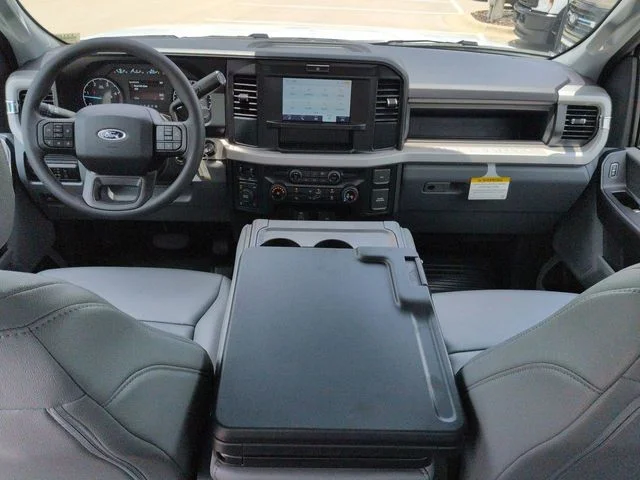 New 2026 Oxford White Ford F-350® XL image 15
