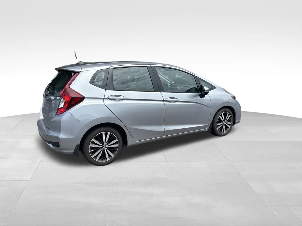 Used 2020 Silver Honda EX image 6