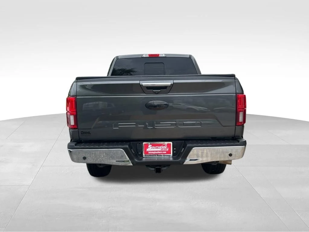 Used 2018 Gray Ford Lariat image 21