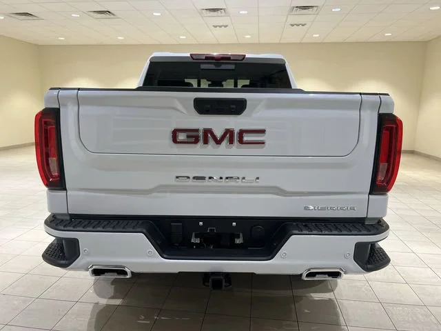 2026 GMC Sierra 1500 Denali - Photo 4