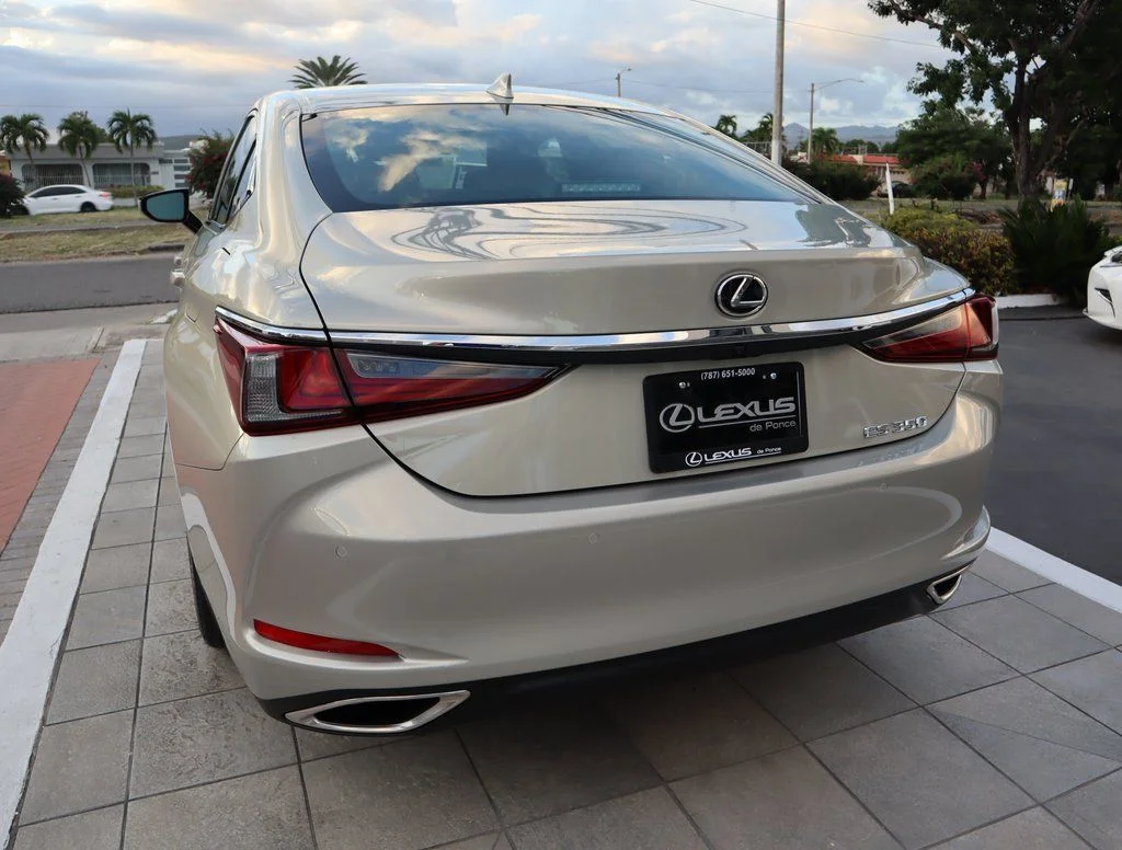 Used 2025 Beige Lexus 350 image 19