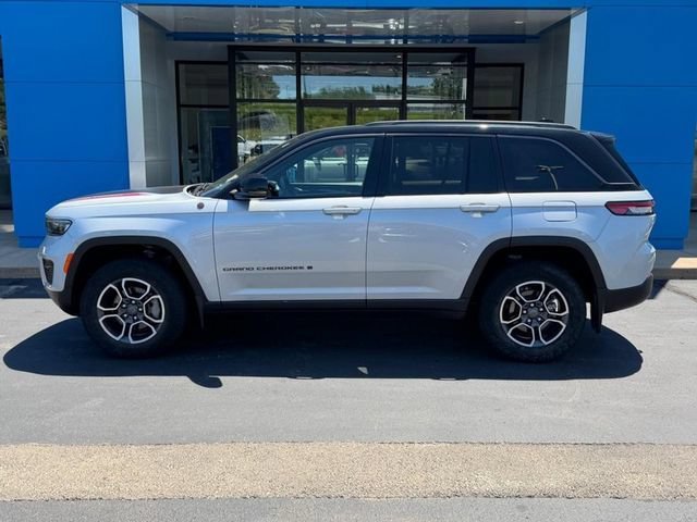 2022 Jeep Grand Cherokee
