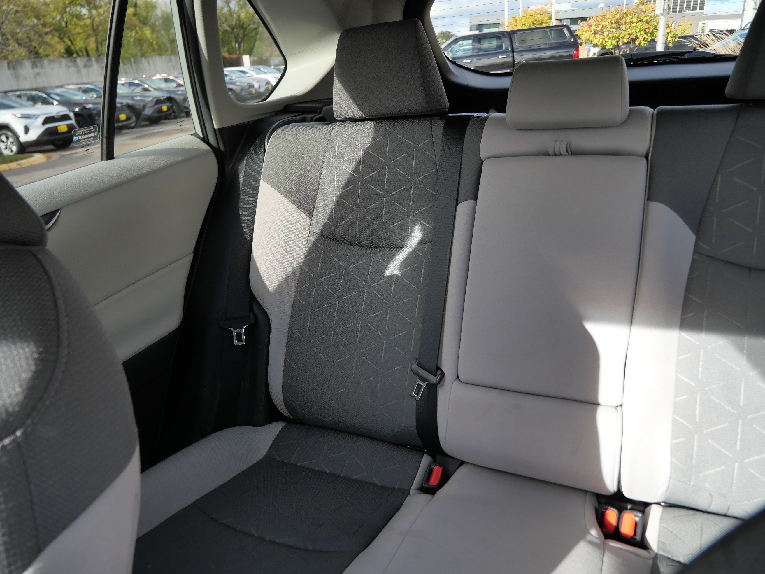 Certified Used 2022 Lunar Rock Toyota Hybrid XLE image 12