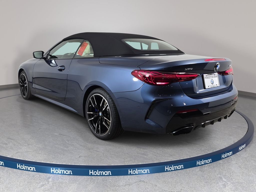 New 2026 Arctic Race Blue metallic BMW M440i xDrive image 7
