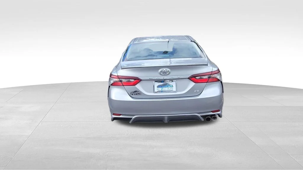 Used 2024  Toyota SE Nightshade image 7