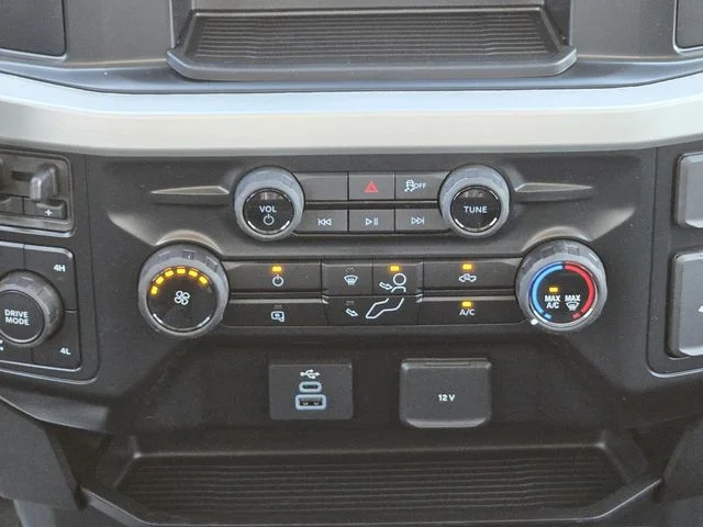 2026 Ford F-250 Super Duty XL - Photo 14
