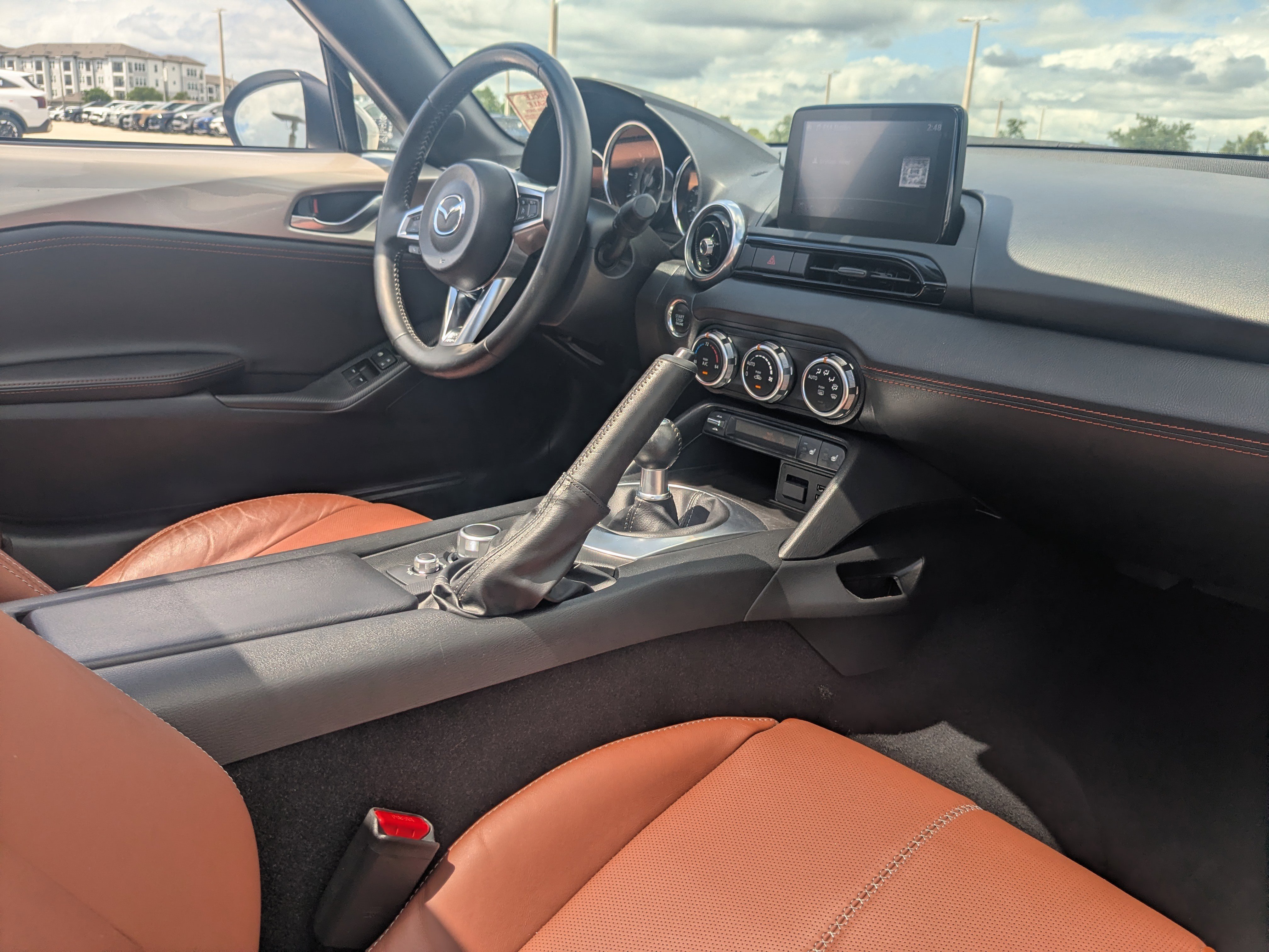 Used 2023 Platinum Quartz Metallic Mazda Grand Touring image 18
