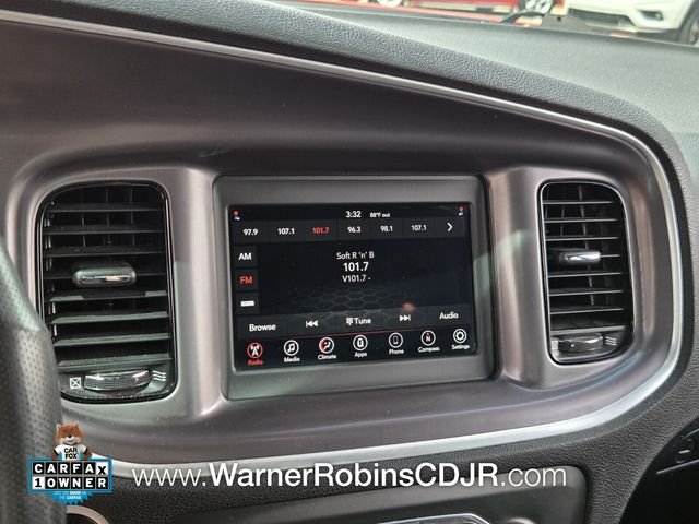 Used 2022 Orange Dodge SXT image 20