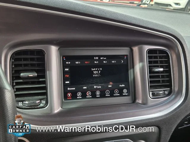 Used 2022 Orange Dodge SXT image 20