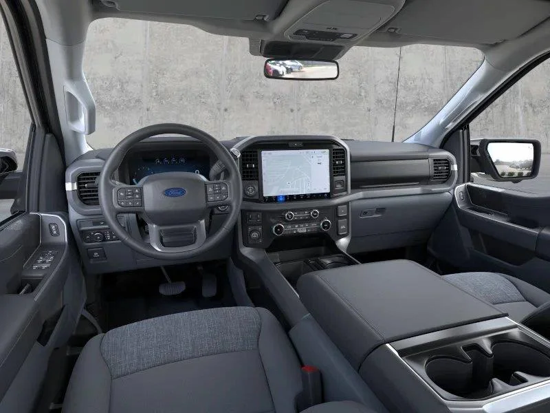 New 2026 Agate Black Ford XLT image 31