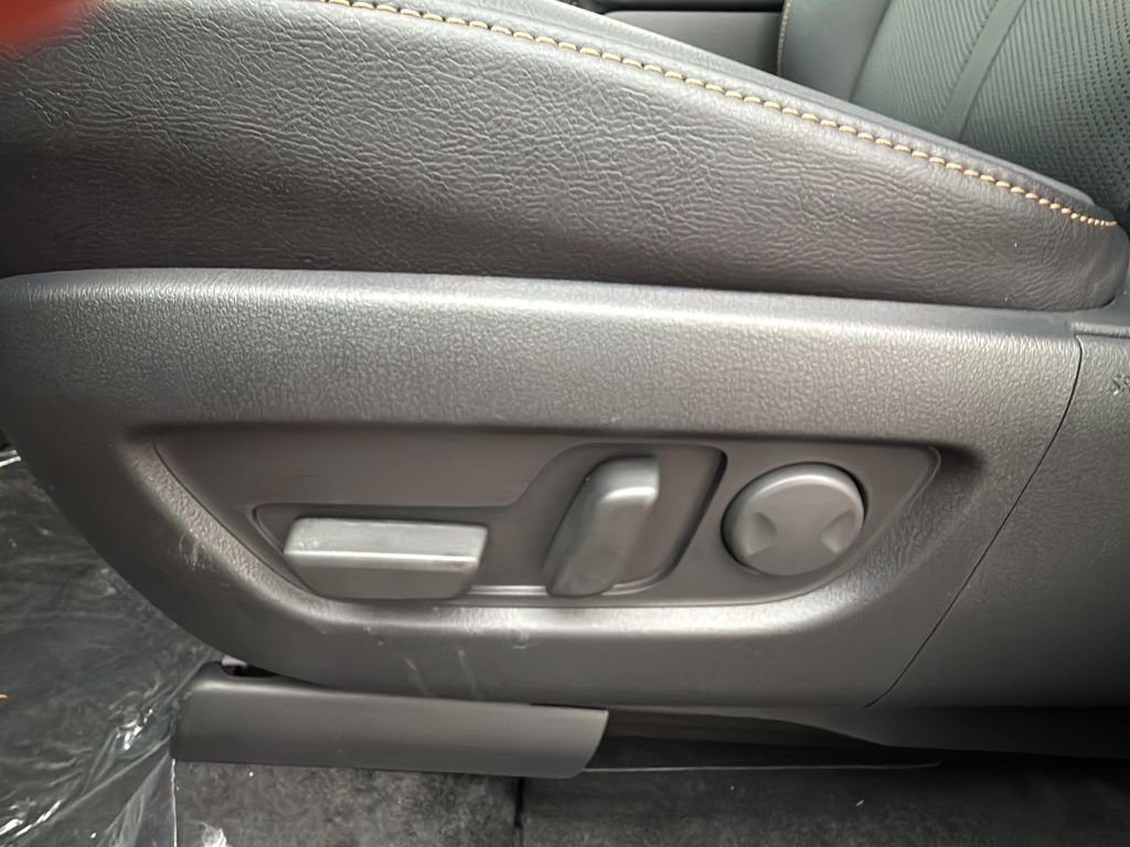 2026 Mazda CX-90 Preferred Package - Photo 31