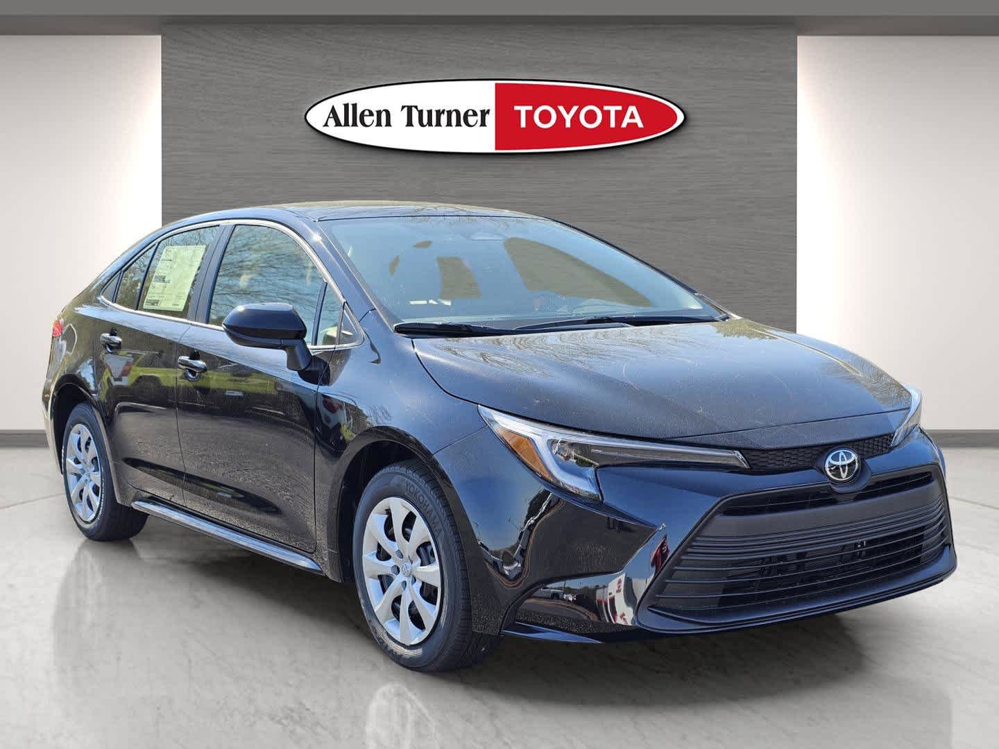 2026 Toyota Corolla LE Hybrid CVT's photo