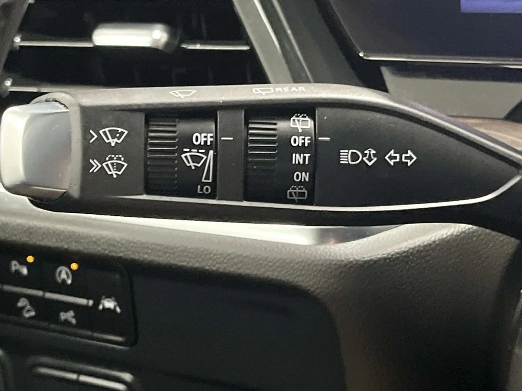 Used 2025 Sterling Gray Metallic Chevrolet Z71 image 25