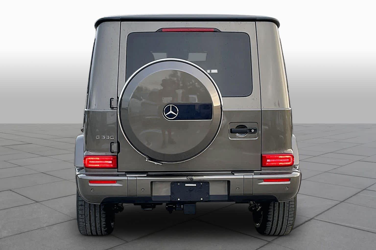 Used 2026 Indium Grey Mercedes-Benz G 550 image 5