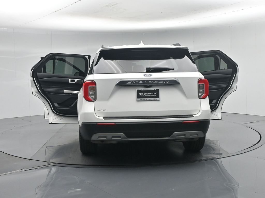 Certified Used 2021 White Ford XLT image 33