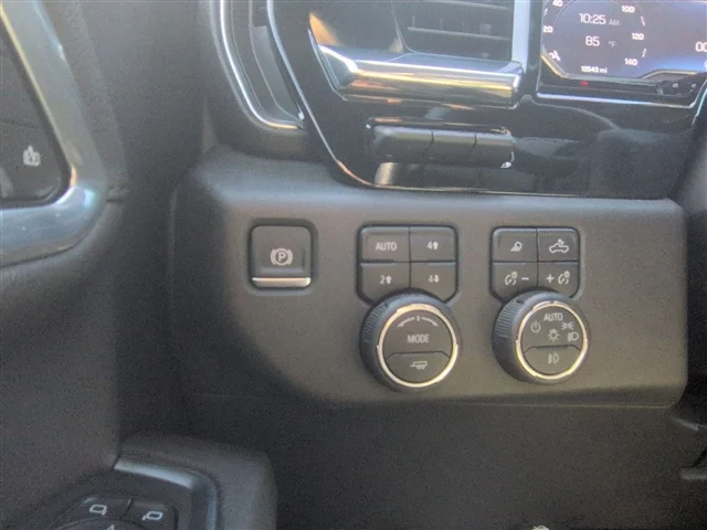 Used 2025 Black Chevrolet High Country image 18