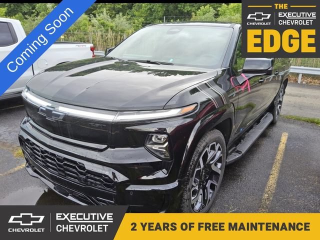 2025 Chevrolet Silverado EV RST Max Range's photo